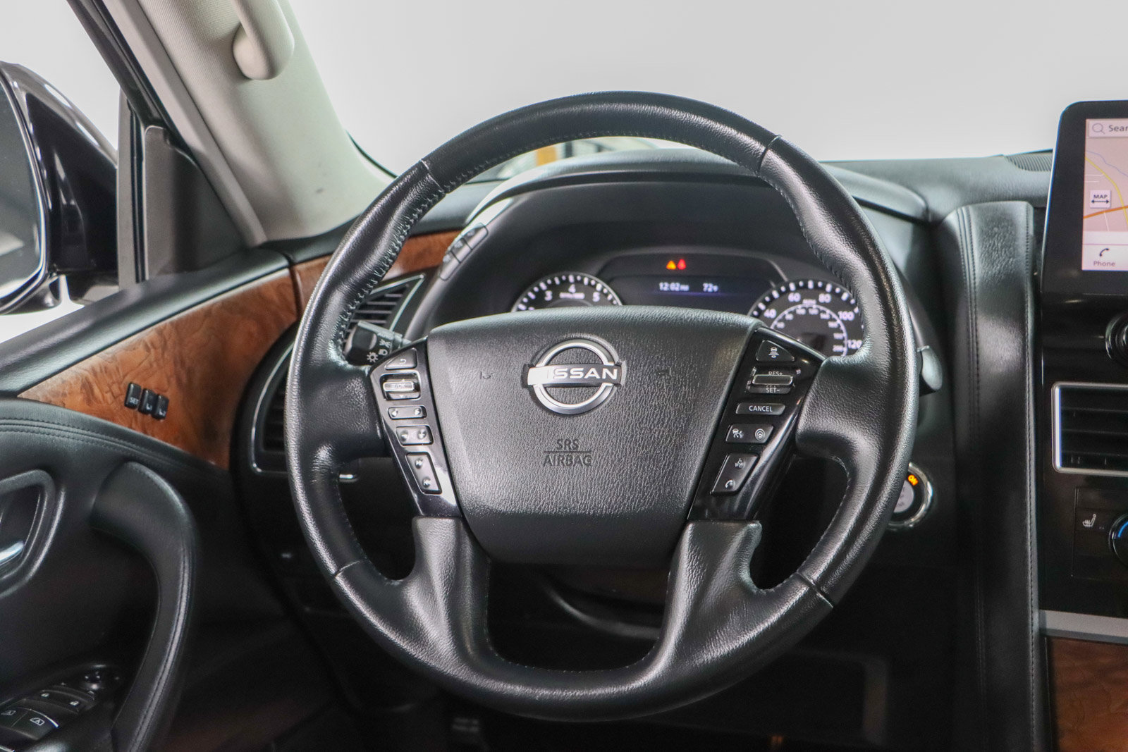 Used 2024 Nissan Armada SL image 13