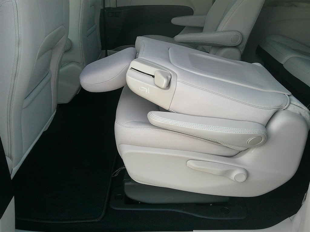 Used 2017 Chrysler Pacifica Touring Plus image 32