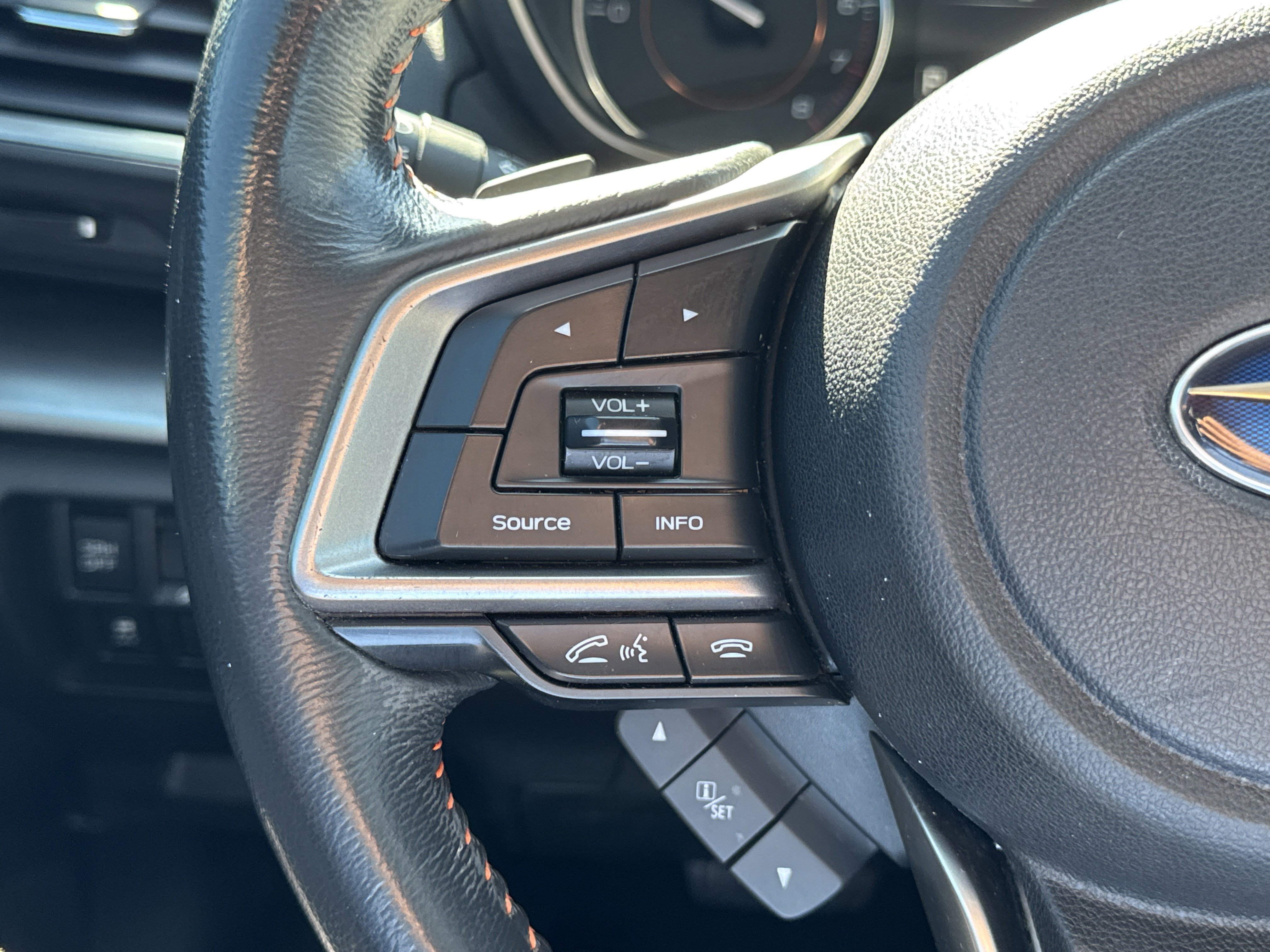 Used 2018 Subaru Crosstrek 2.0i Limited image 17
