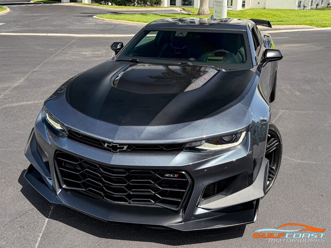Used 2019 Chevrolet Camaro ZL1 RWD image 8