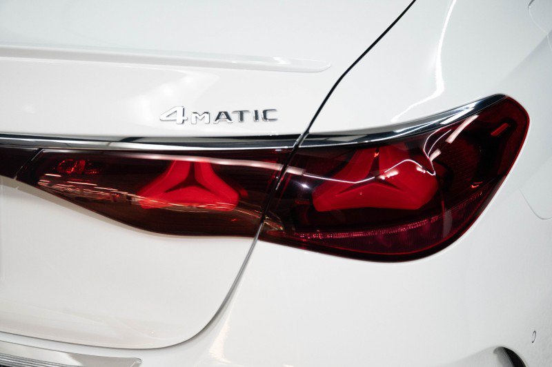 New 2027 Mercedes-Benz E 450 4MATIC Sedan image 10