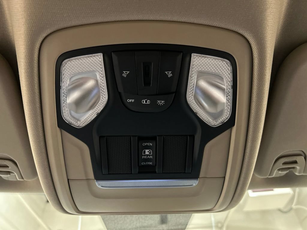 Used 2019 RAM 1500 Tradesman AWD/4WD image 23