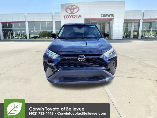 Used 2025 Toyota RAV4 LE image 7