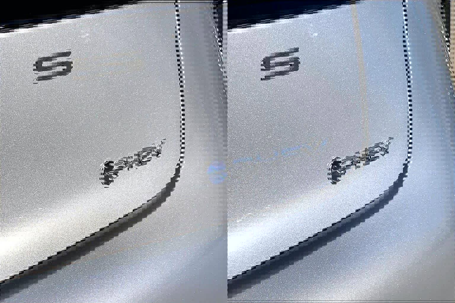 Used 2025 Toyota Prius Plug-In Hybrid image 10