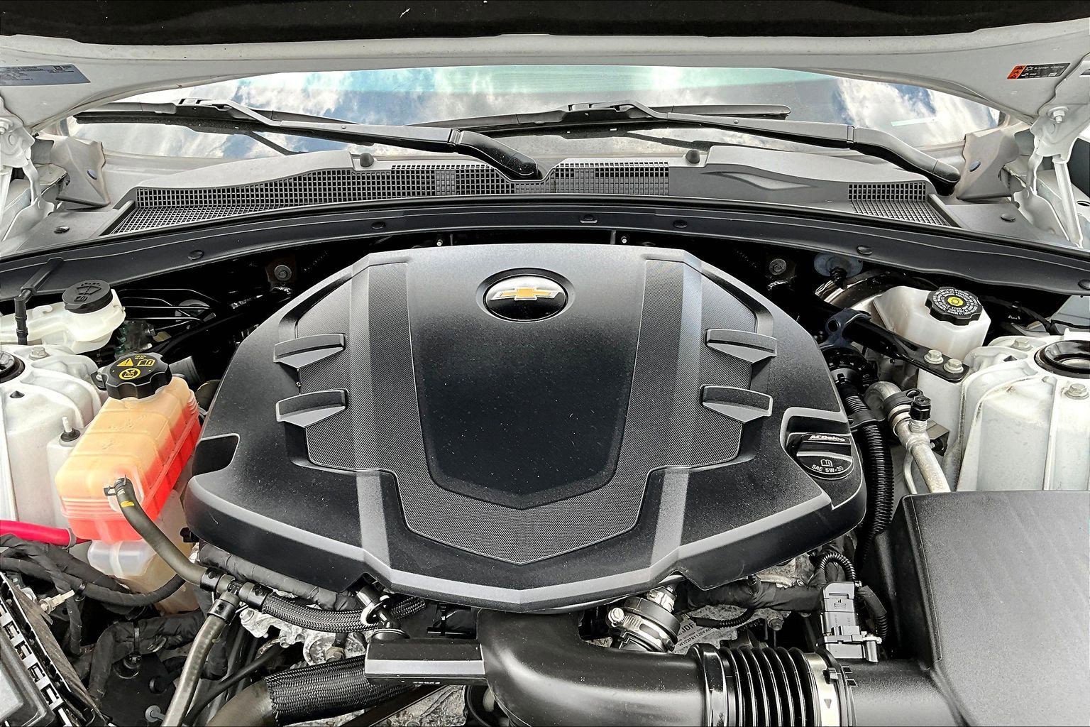 Used 2024 Chevrolet Camaro LT RWD image 28