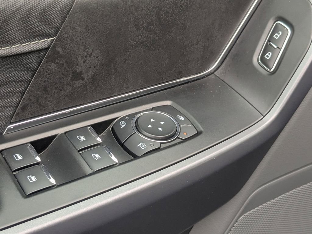 Used 2025 Ford F150 XLT w/ Equipment Group 301A Standard image 15