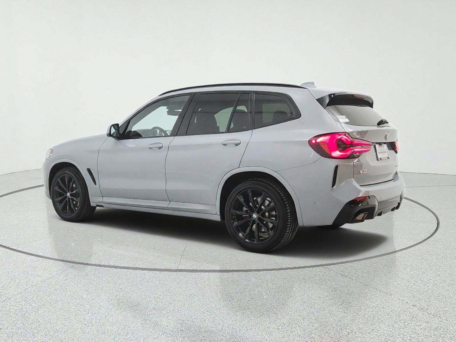 Used 2023 BMW X3 sDrive30i w/ M Sport Package RWD image 7