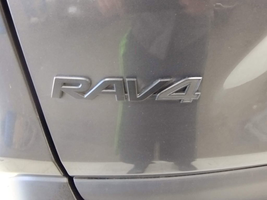 Used 2022 Toyota RAV4 TRD Off-Road w/ TRD Off-Road Weather Package image 15