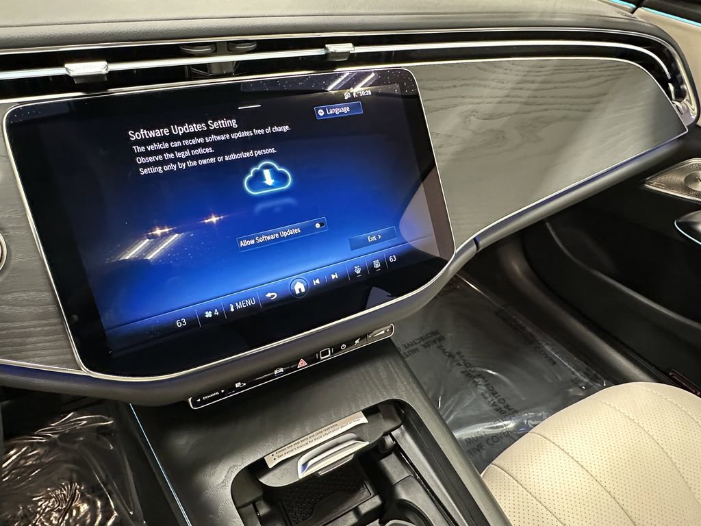 New 2026 Mercedes-Benz E 350 4MATIC Sedan image 33