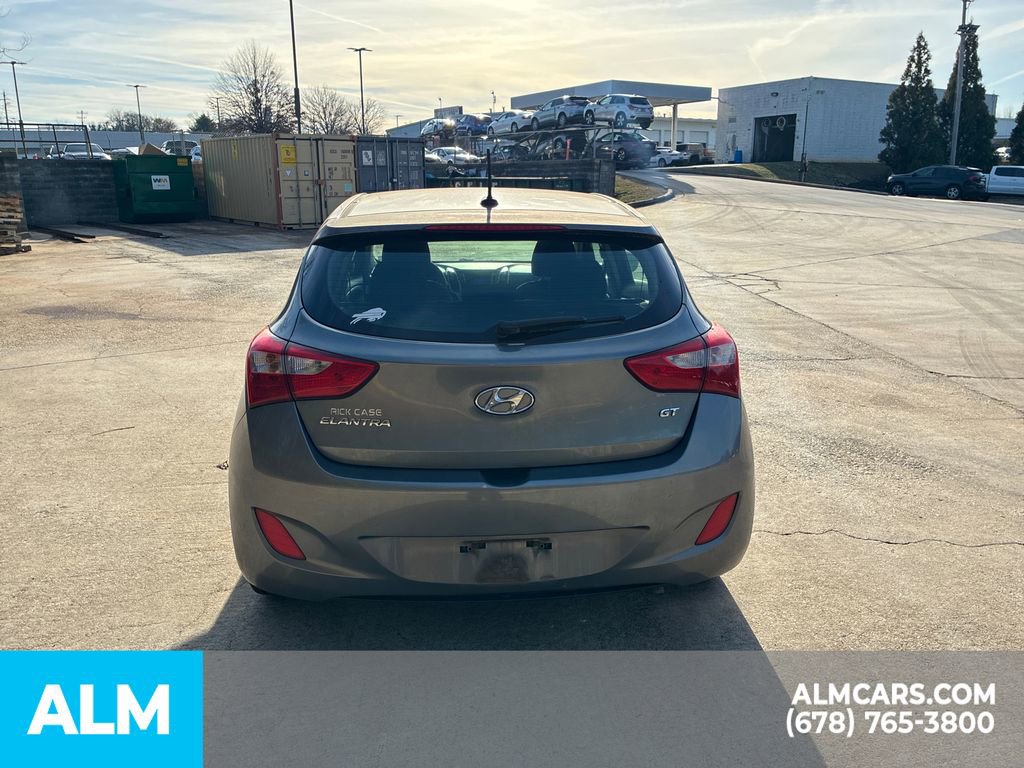 Used 2016 Hyundai Elantra GT image 7