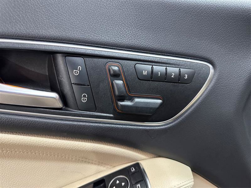 Used 2015 Mercedes-Benz CLA 250 4MATIC image 31