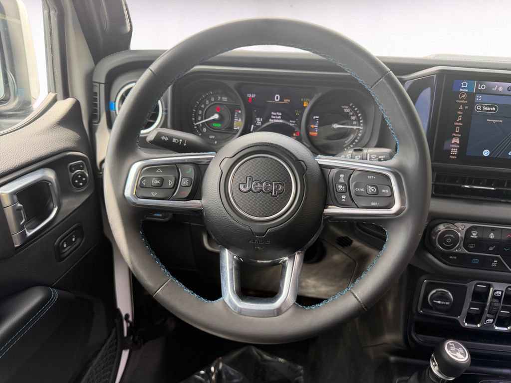 Used 2024 Jeep Wrangler High Altitude AWD/4WD image 12