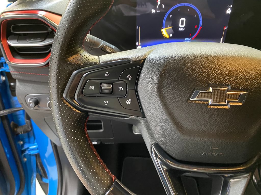 Used 2025 Chevrolet TrailBlazer RS w/ Driver Confidence Package FWD image 33