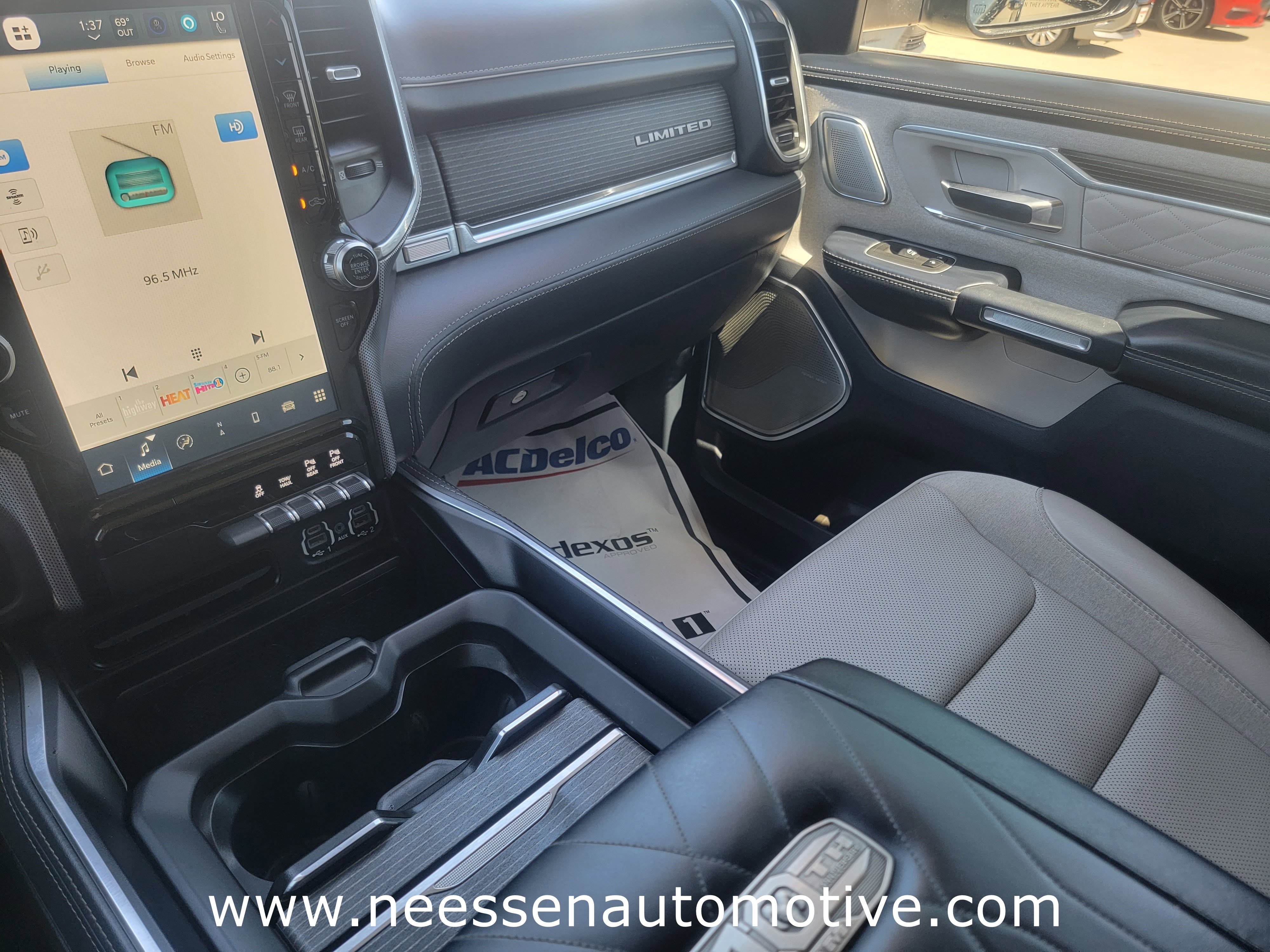 Used 2022 RAM 1500 Limited image 27