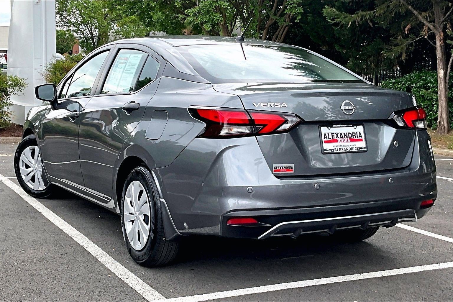 Used 2025 Nissan Versa S w/ Trunk Package FWD image 10