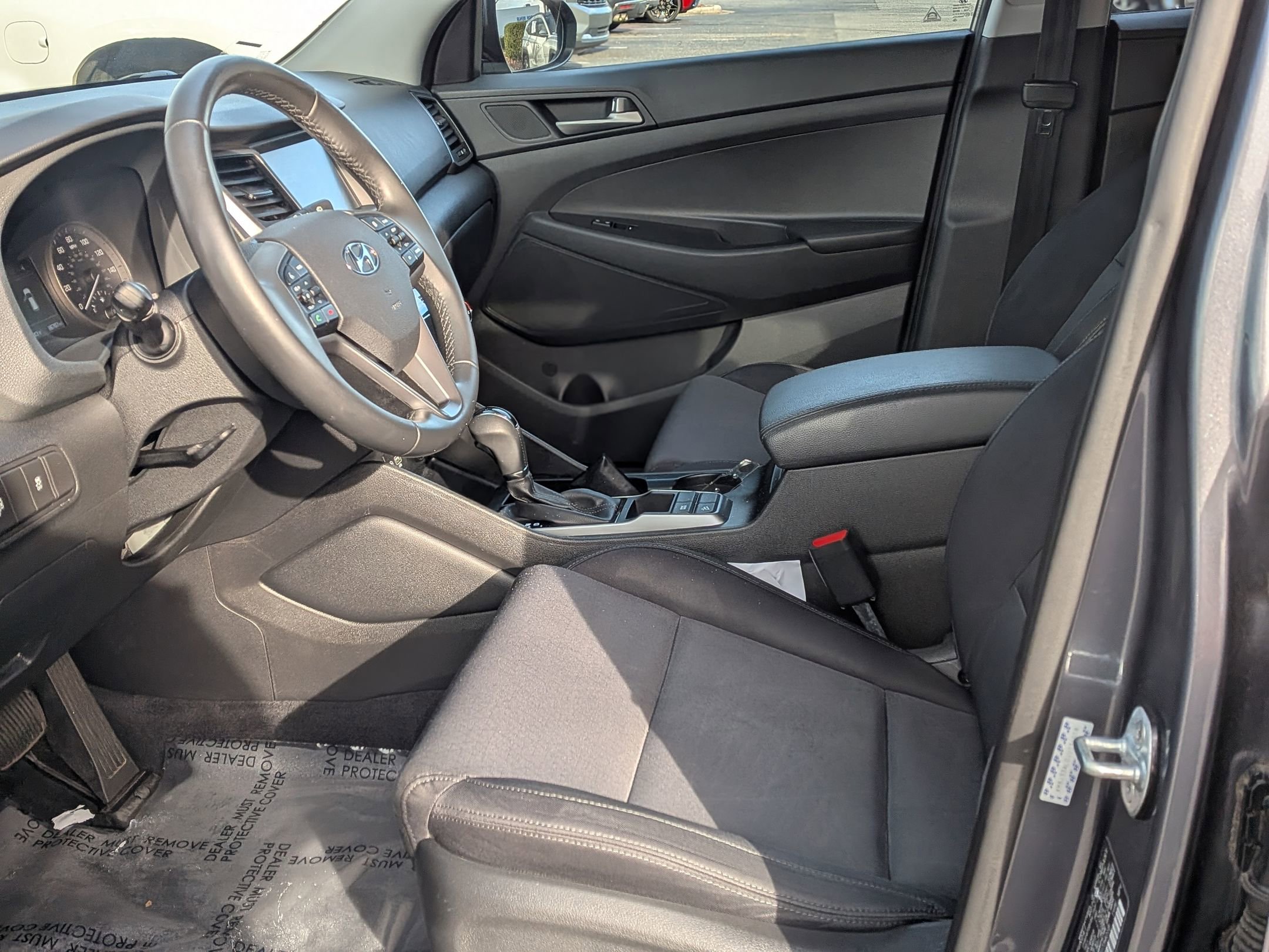 Used 2018 Hyundai Tucson Sport image 16