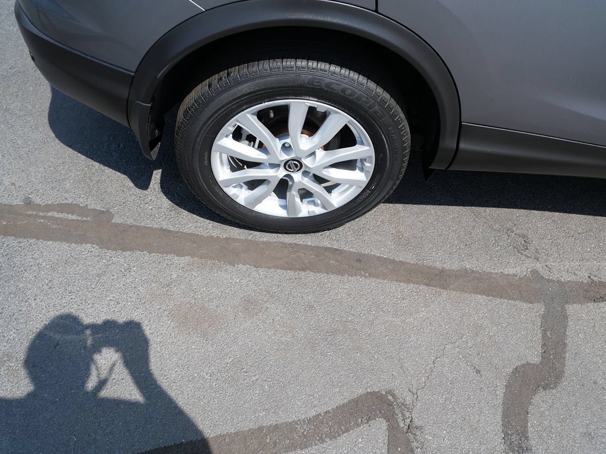Used 2022 Nissan Rogue Sport S AWD/4WD image 32