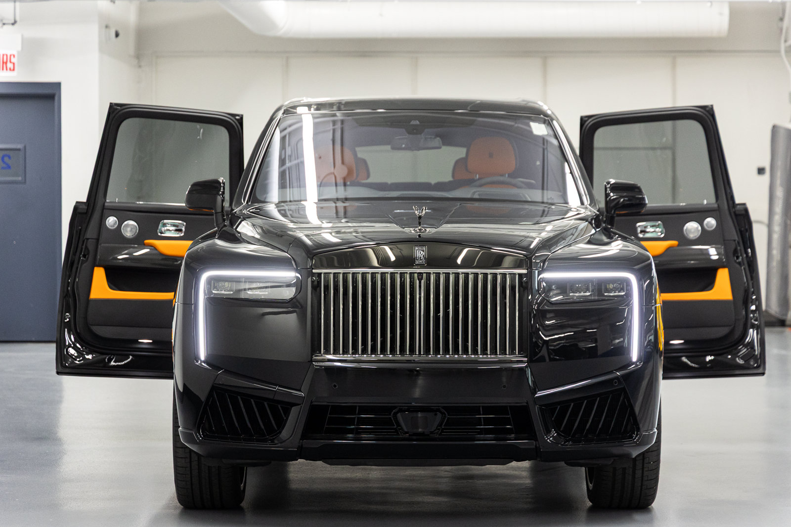 New 2027 Rolls-Royce Cullinan Black Badge AWD/4WD image 25