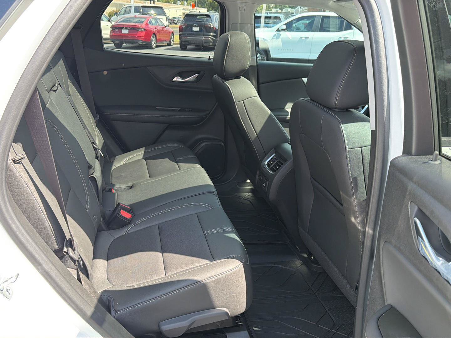 New 2026 Chevrolet Blazer LT w/ Sound & Technology Package FWD image 12