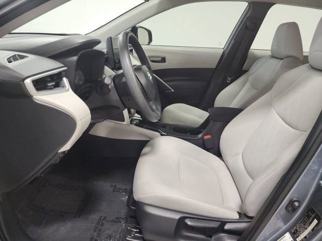 Used 2024 Toyota Corolla Cross L image 19
