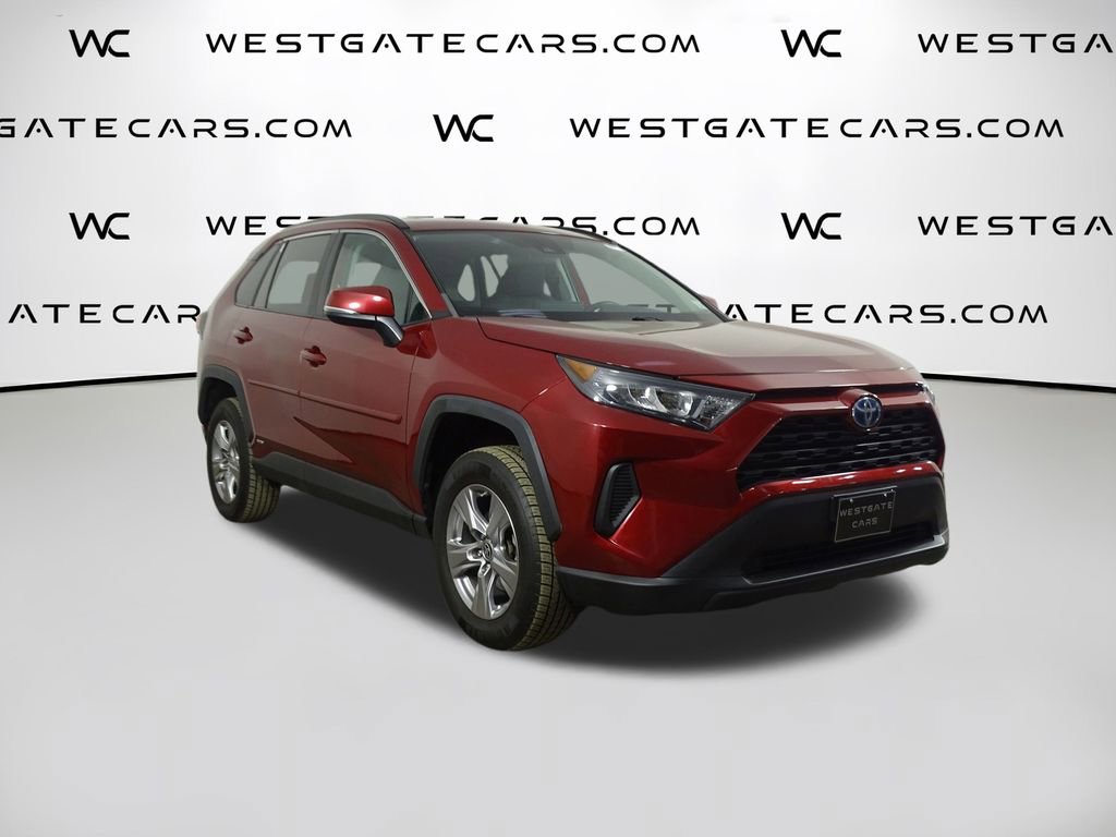 Used 2022 Toyota RAV4 LE video 2