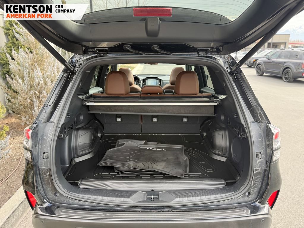 Used 2025 Subaru Forester Touring image 40