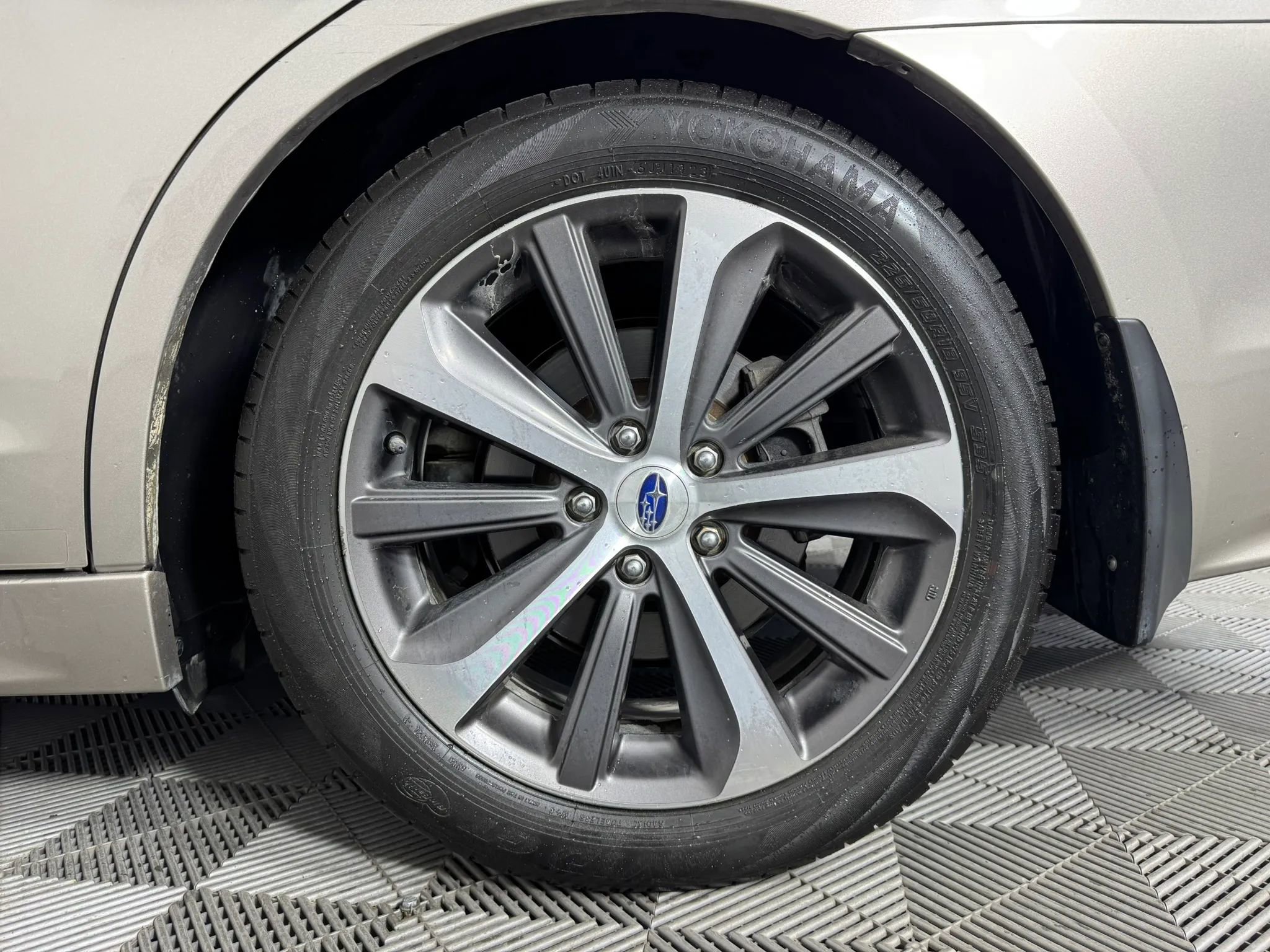 Used 2015 Subaru Legacy 2.5i Limited image 43