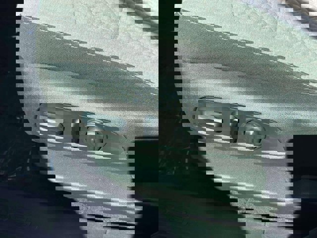 Used 2023 Chevrolet Equinox LT w/ Driver Convenience Package image 20