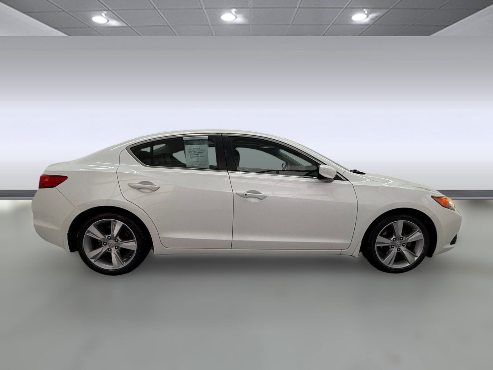 Used 2013 Acura ILX w/ Premium Package FWD image 7