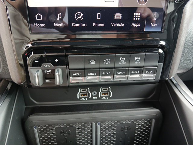 New 2026 RAM 4500 4x4 Crew Cab DRW w/ Laramie Trim Package image 53