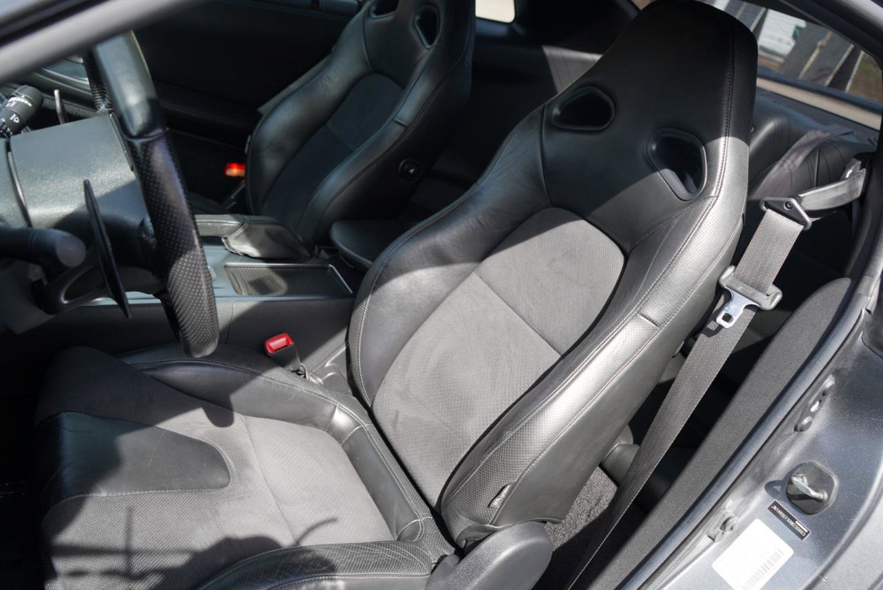 Used 2010 Nissan GT-R Premium image 20