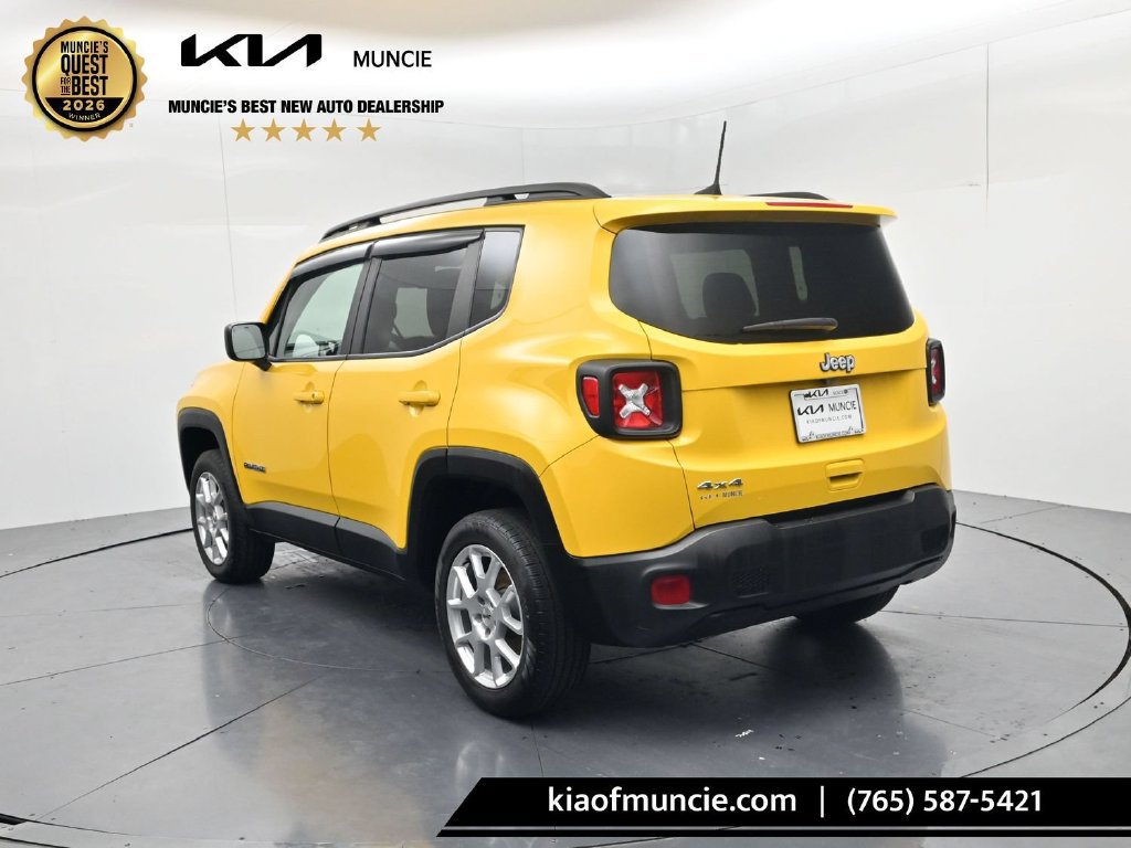 Used 2023 Jeep Renegade Latitude w/ Premium Group AWD/4WD image 6