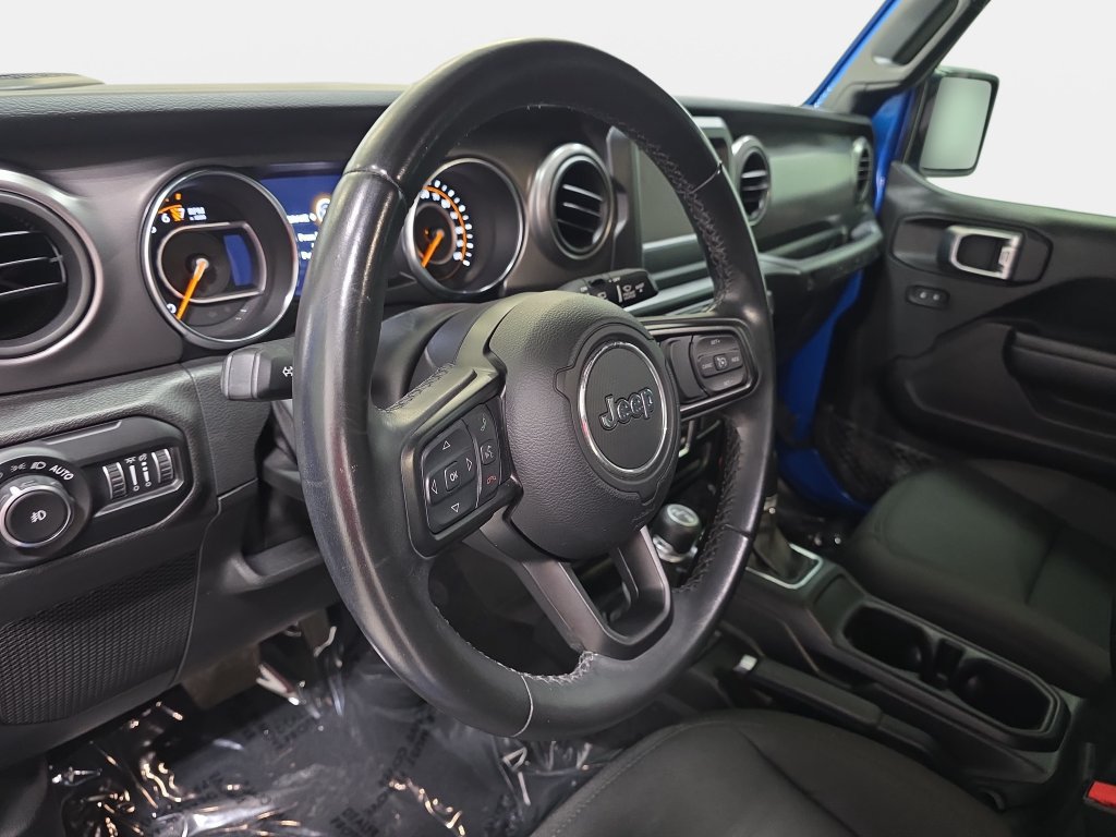 Used 2021 Jeep Wrangler Sport AWD/4WD image 12
