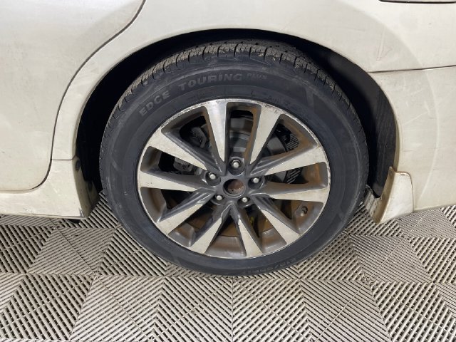 Used 2016 Nissan Altima 2.5 SV w/ Convenience Package FWD image 12
