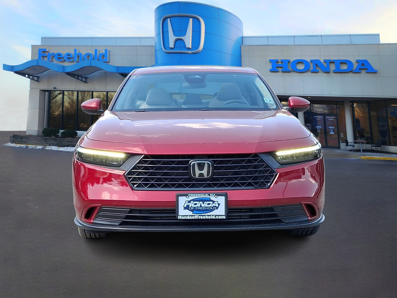 Used 2023 Honda Accord EX image 2