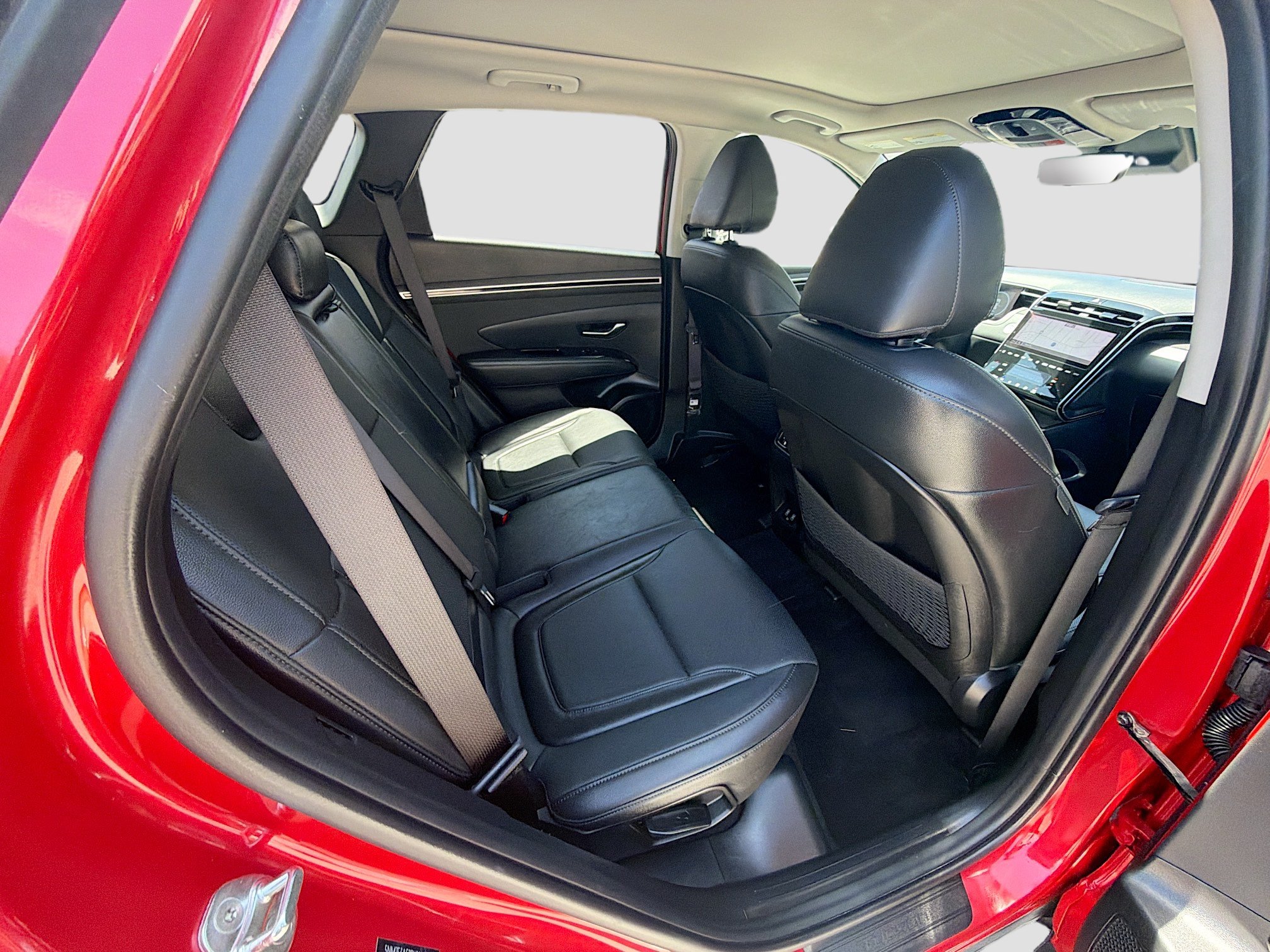 Used 2023 Hyundai Tucson Limited w/ Cargo Package FWD image 29