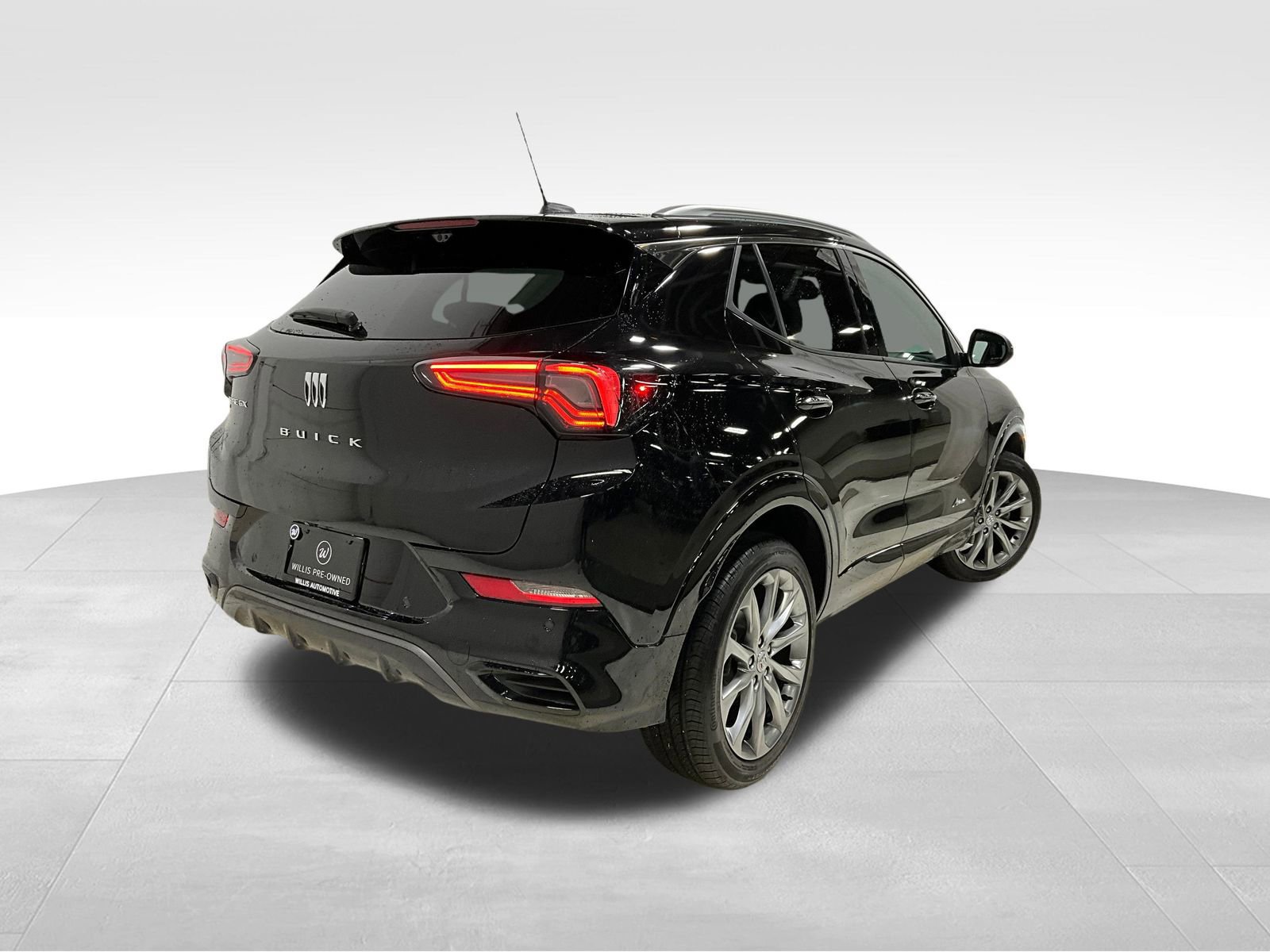 Used 2025 Buick Encore GX Avenir w/ Avenir Technology Package image 12