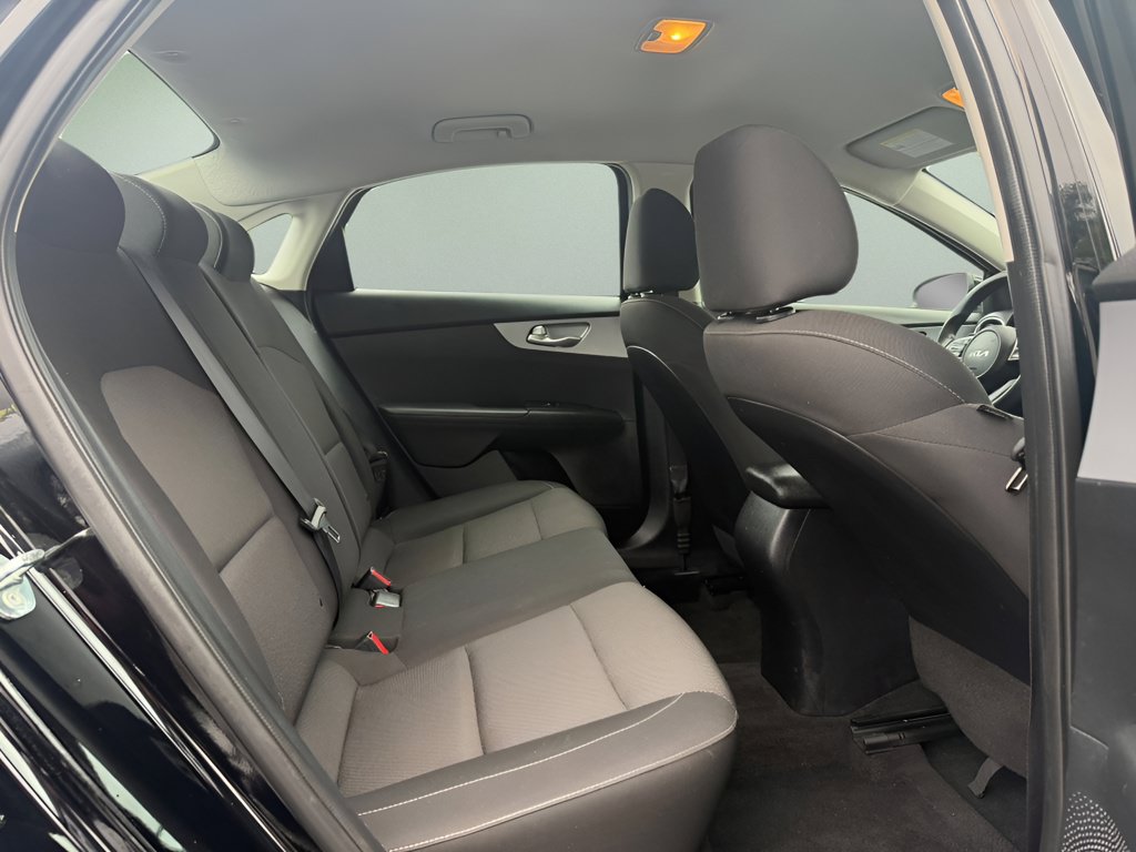 Used 2024 Kia Forte LXS FWD image 17