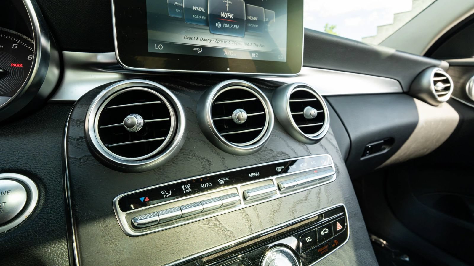 Used 2016 Mercedes-Benz C 300 4MATIC Sedan w/ Multimedia Package image 37