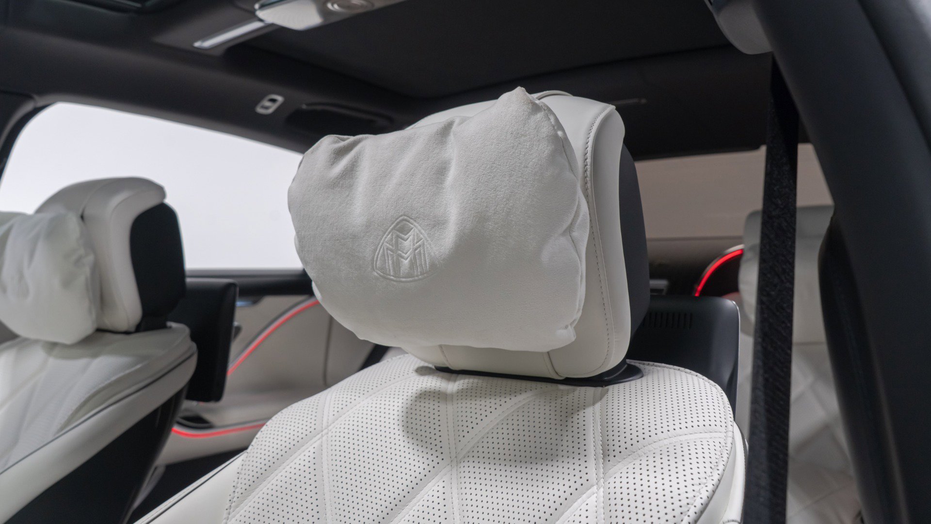 Used 2024 Mercedes-Benz Maybach S 680 4MATIC image 39