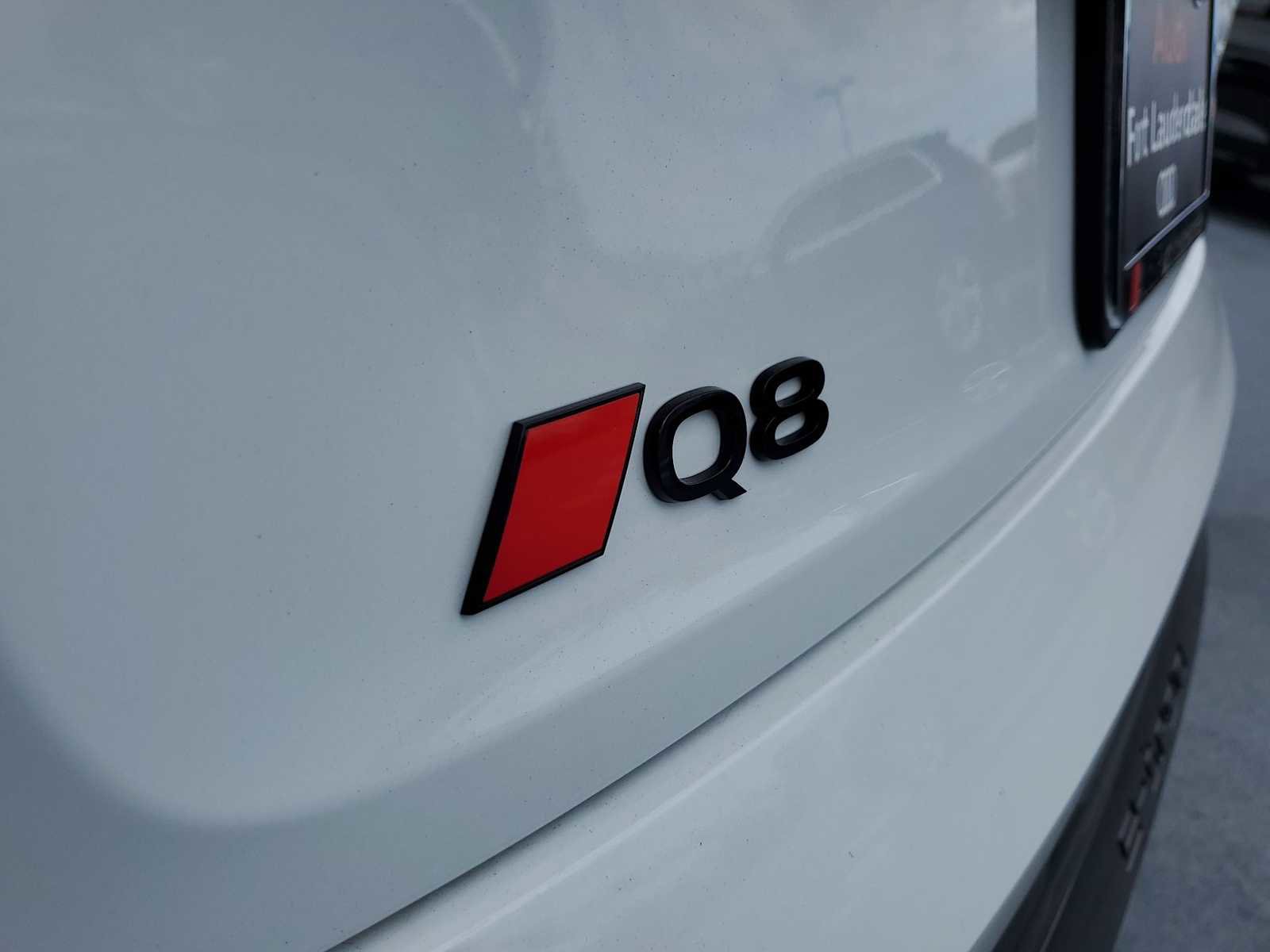 Used 2024 Audi Q8 e-tron Prestige w/ Prestige Package AWD/4WD image 12