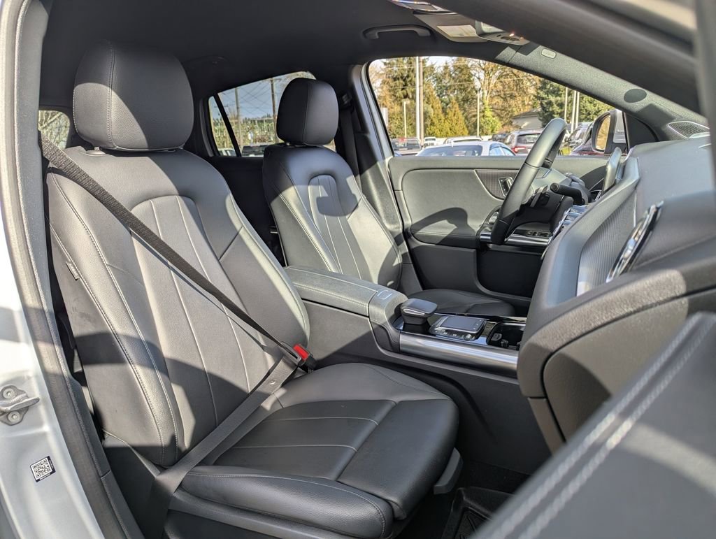 Used 2021 Mercedes-Benz GLA 250 4MATIC image 35