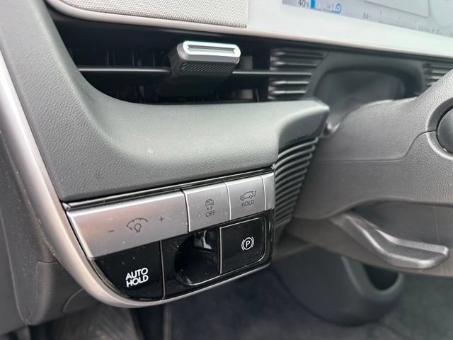 Used 2024 Hyundai Ioniq 5 SEL AWD/4WD image 18