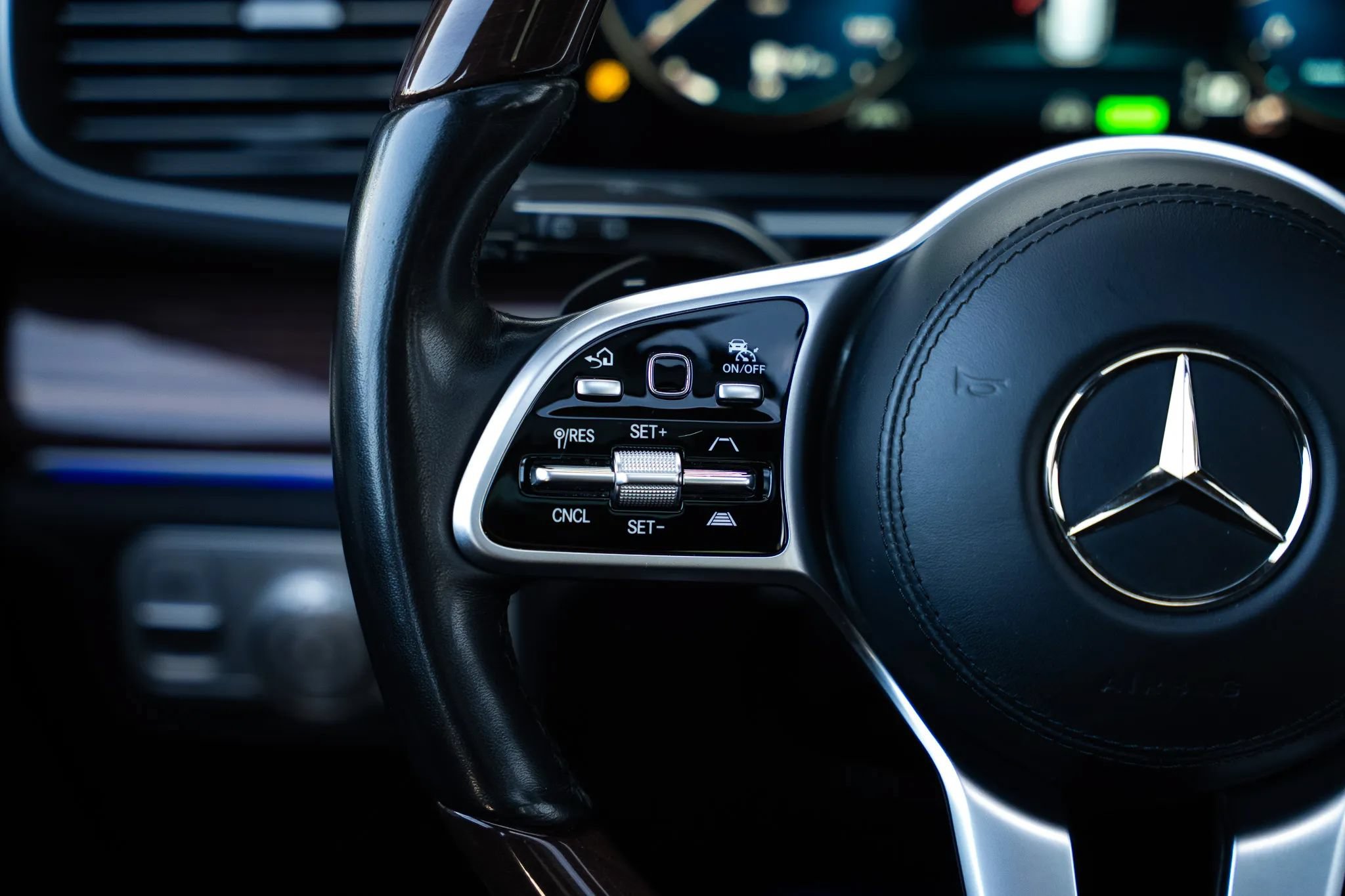 Used 2023 Mercedes-Benz Maybach GLS 600 4MATIC image 44