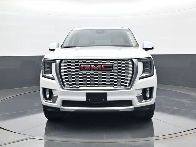 Used 2023 GMC Yukon Denali AWD/4WD image 2