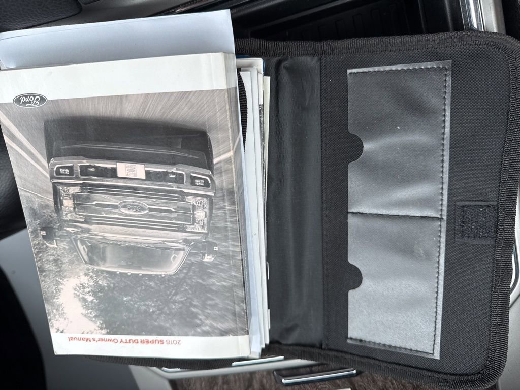 Used 2018 Ford F350 Lariat w/ Chrome Package image 27