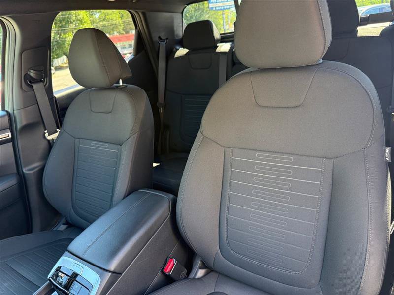 Used 2024 Hyundai Santa Cruz SEL w/ Activity Package FWD image 11