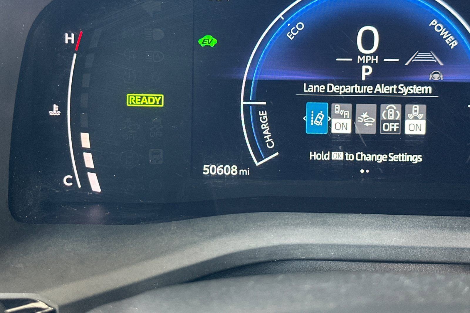 Certified 2025 Toyota Camry LE FWD image 27