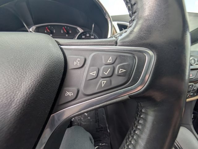 Used 2022 Chevrolet Equinox Premier AWD/4WD image 24
