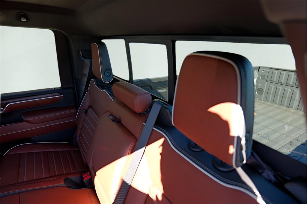 New 2026 GMC Sierra 3500 Denali Ultimate image 29